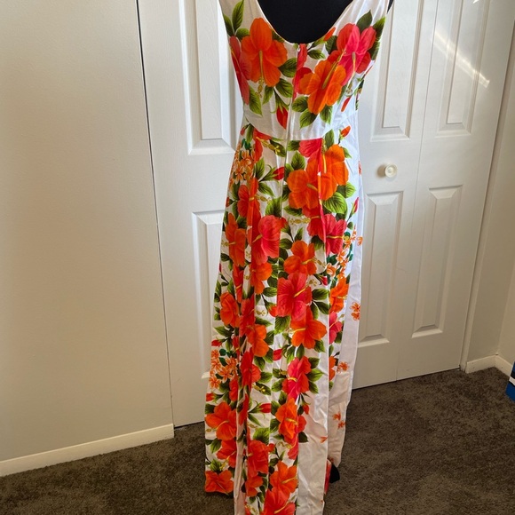 Vintage Ui-Maikai Hawaiian Floral Dress - Picture 3 of 11